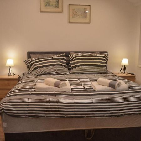 Apartman N&A Novi Sad Buitenkant foto